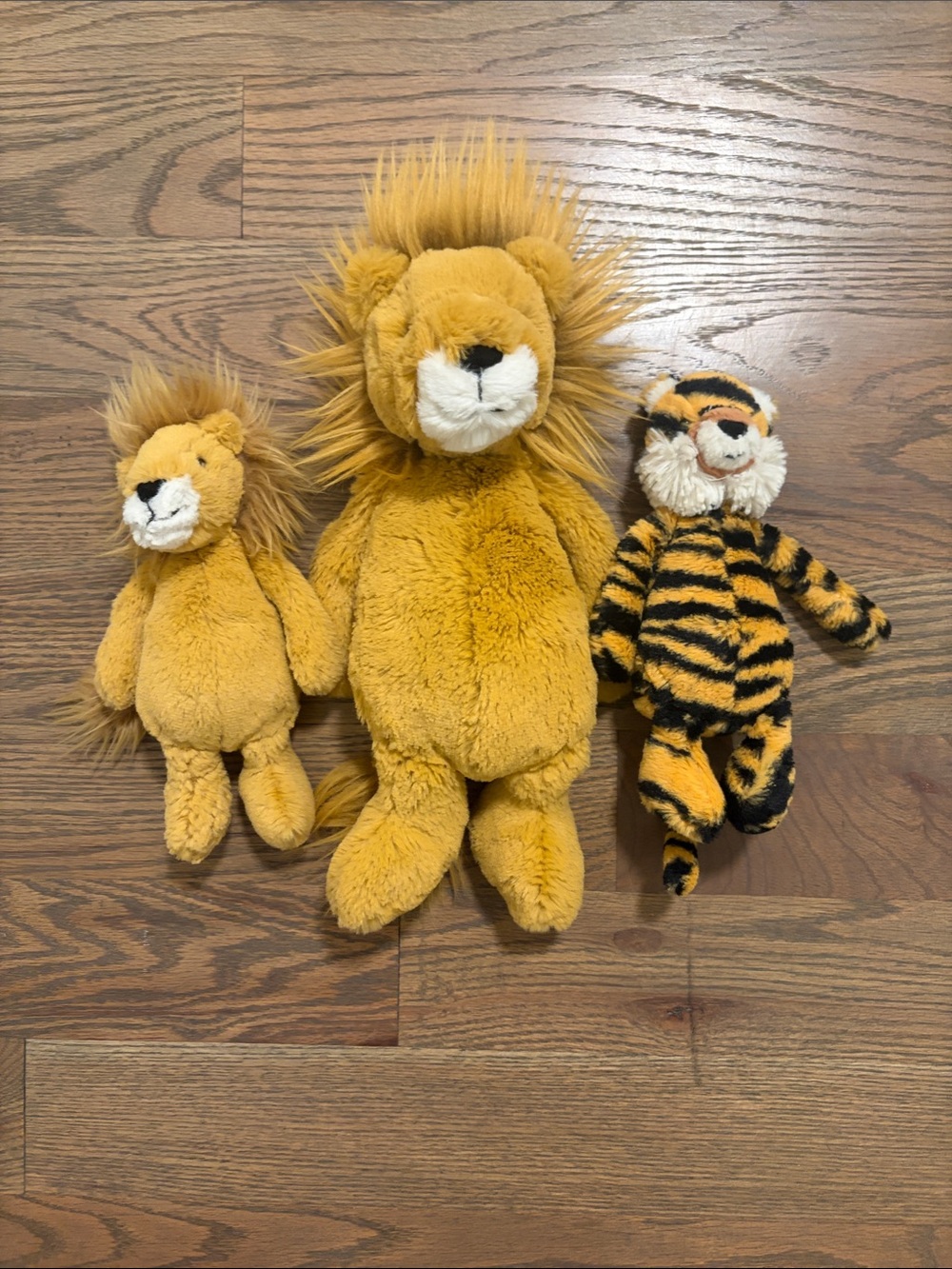 Jellycat lions and tiger bundle GUC